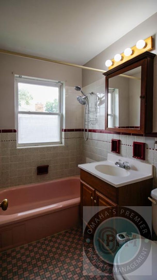 Foto del edificio - ALANSCO 3325/3327 N 61 ST