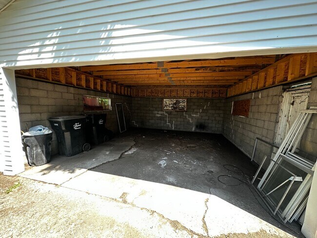 Foto del edificio - 723 W Shirland Ave