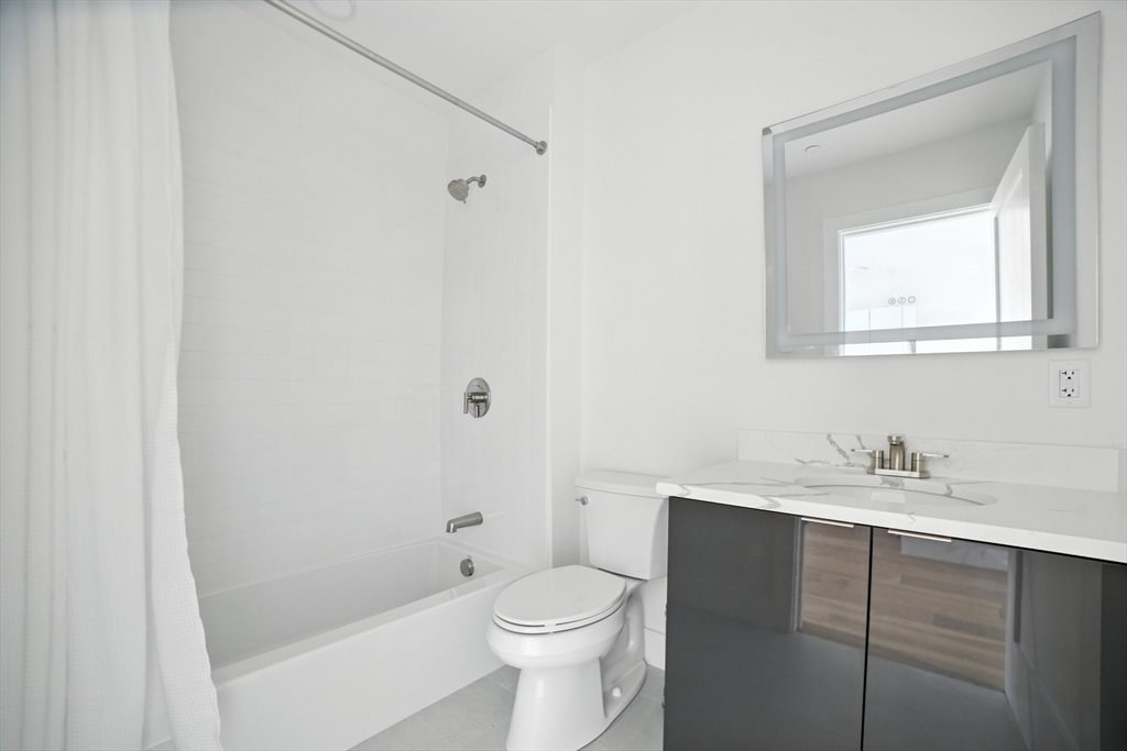 *Pictures are representative samples of the advertised unit. In some cases, the actual units you tou - 34 Hichborn St