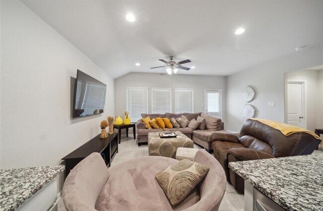Foto del edificio - 7515 Flintrock Hollow Trail