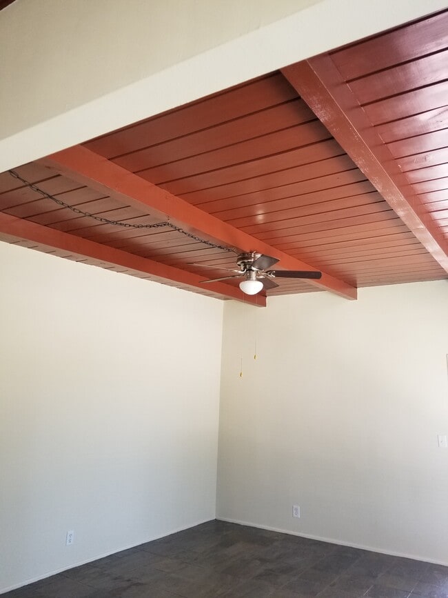 Living room with beam ceiling and fan - 2330 Carmelina S Ave