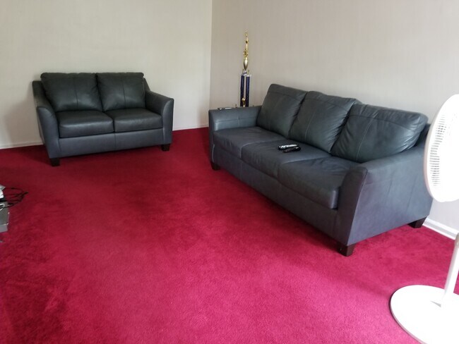 Foto del edificio - 1151 E 84th St