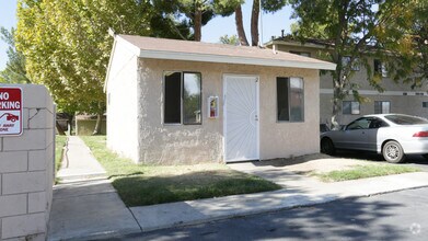 Windrose Apartments photo'