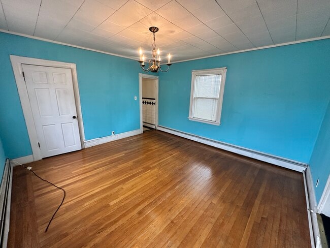 Building Photo - 74 Otis St