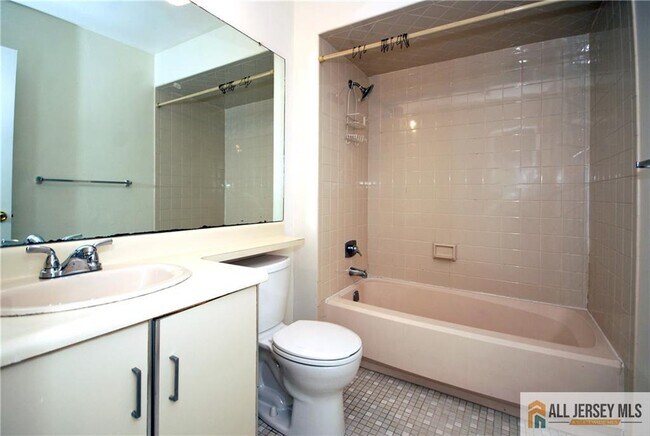 Building Photo - 1150 Schmidt Ln