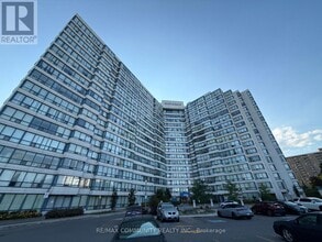 Building Photo - 3050 Ellesmere Rd