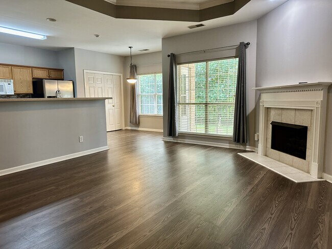 Foto del edificio - 560 Summit Cir