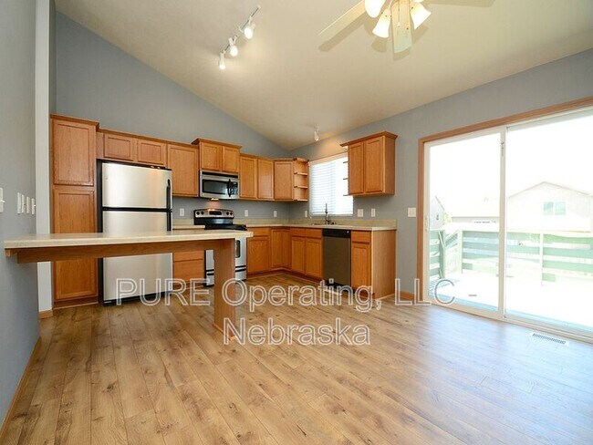 Foto del edificio - 6110 S 188th St