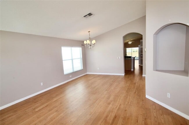 Building Photo - 9429 Southern Garden Cir