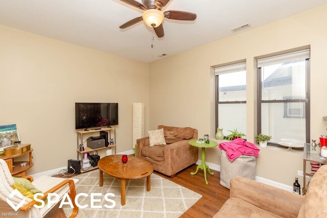 Foto del edificio - 2 br, 1 bath  - 920 W Cullom Ave UNT2R