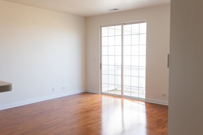 Foto del edificio - 8217 Concord Ln