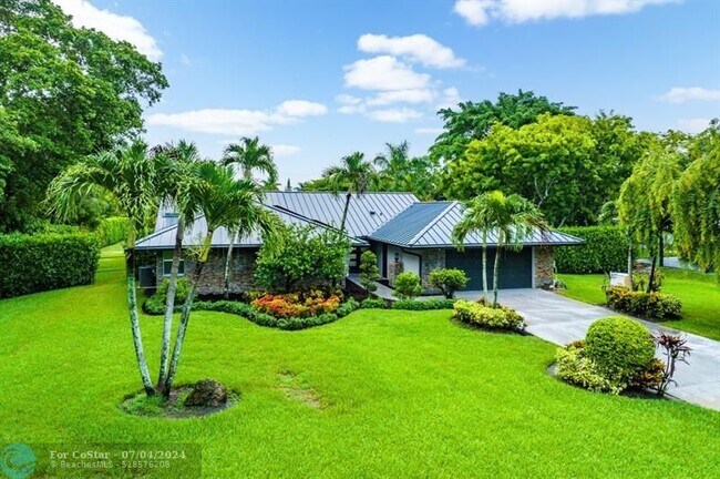 Foto del edificio - 5966 NW 77th Terrace