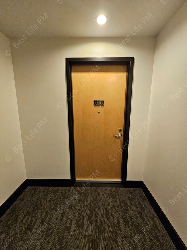 Foto del edificio - 333 NW 9th Ave