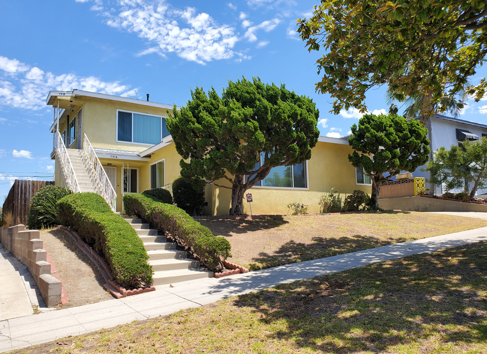 Foto principal - 7916 Airport Blvd