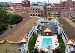 Building Photo - 253 Hayden Rd