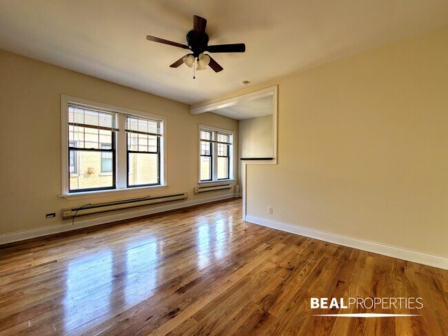 Foto del edificio - 2842 N Orchard St