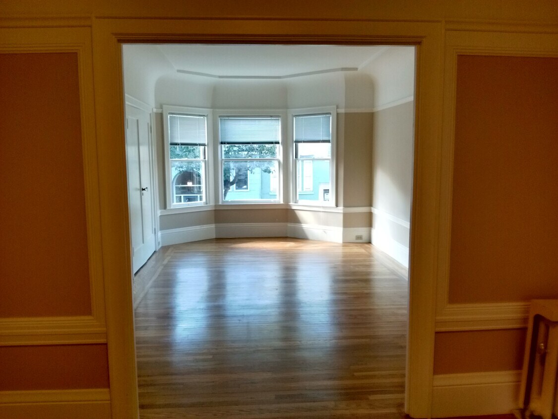 Primary Photo - 2560 Polk St