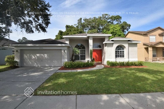 Building Photo - 12908 Lake Ventana Dr
