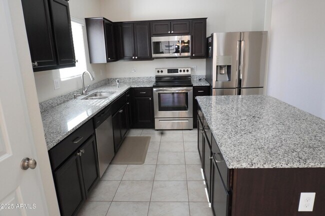 Foto del edificio - 2198 St Bonita Ln