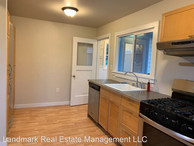 Building Photo - 2 br, 1 bath House - 115 Drayton Street