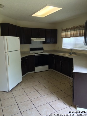 Building Photo - 5327 Kenton Crest