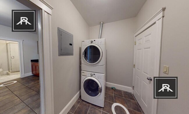 Foto del edificio - 3 bedroom in Somerville MA 02143