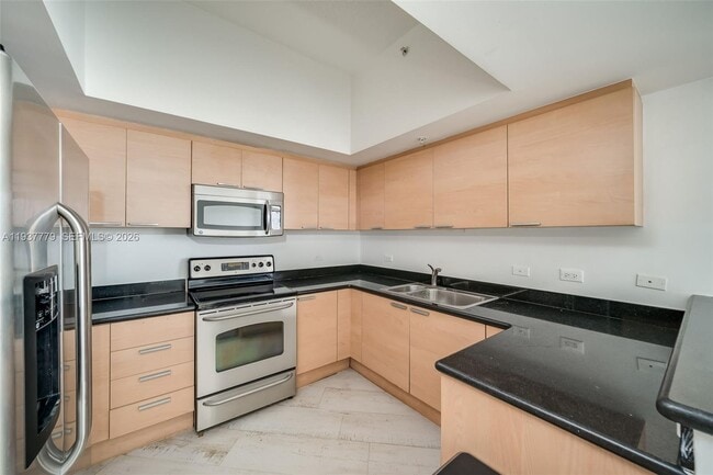 Building Photo - 140 S Dixie Hwy