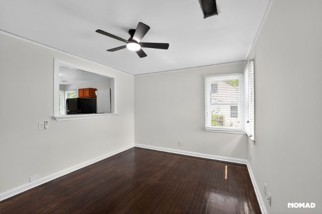 Foto del edificio - 1986 Cogar Dr