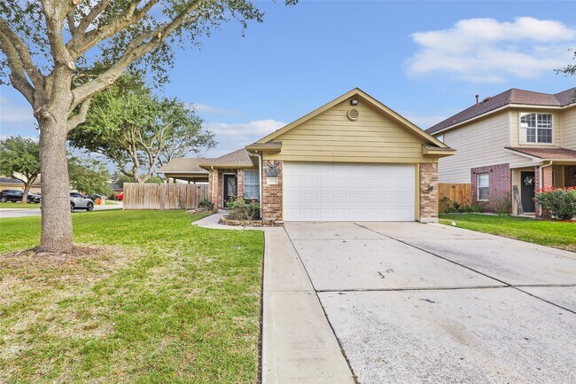 Building Photo - 12407 Clara Hills Ln