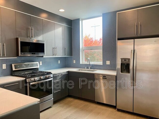 Photo - 3905 SW Findlay St Townhome