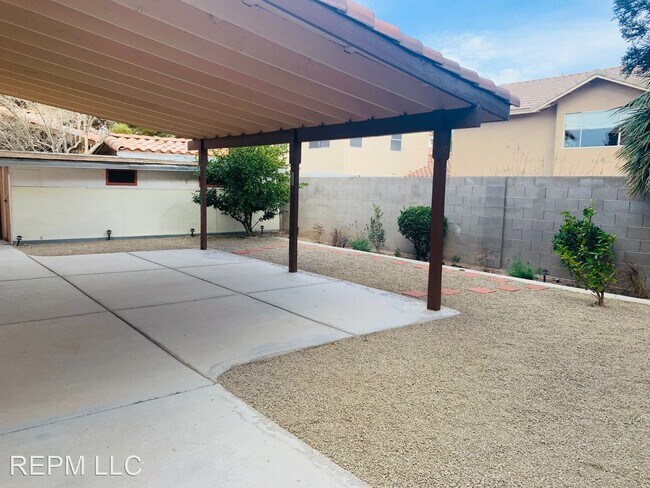 Building Photo - 3344 S Huntington Crest Ct