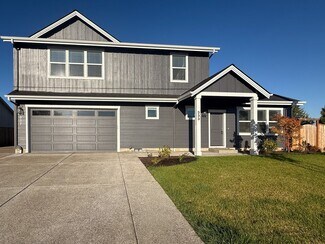 Building Photo - 333-337 SE Fir Villa Rd