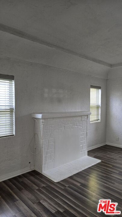 Foto del edificio - 2621 Wellington Rd