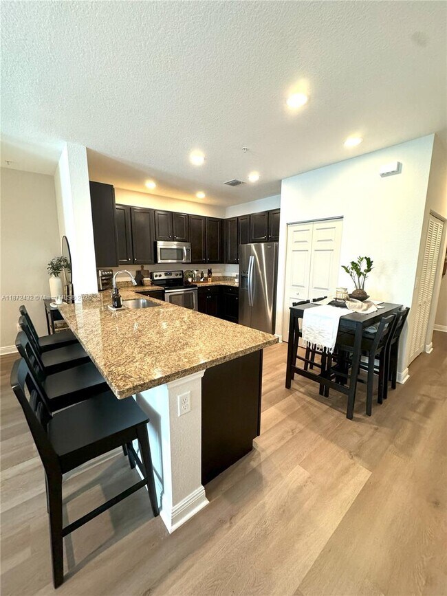 Building Photo - 1020 SW 147th Ave