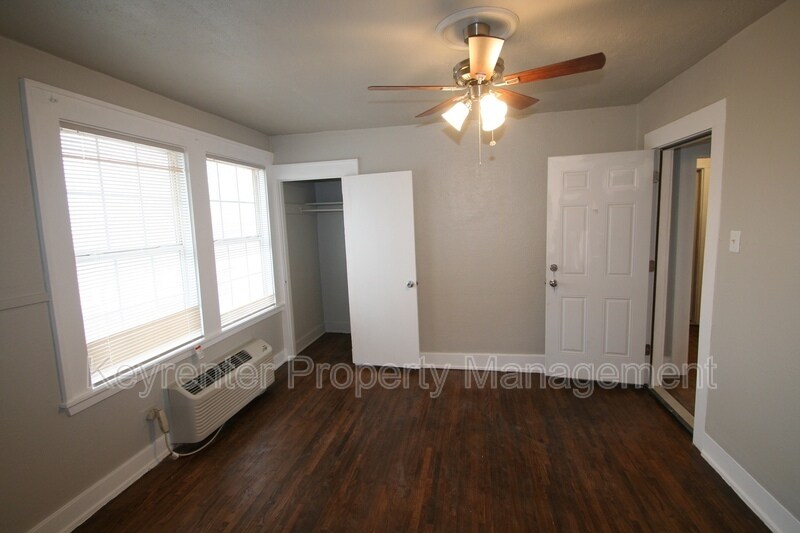 2819 E Haskell St Unit 4, Tulsa, OK 74110 Condo for Rent in Tulsa, OK