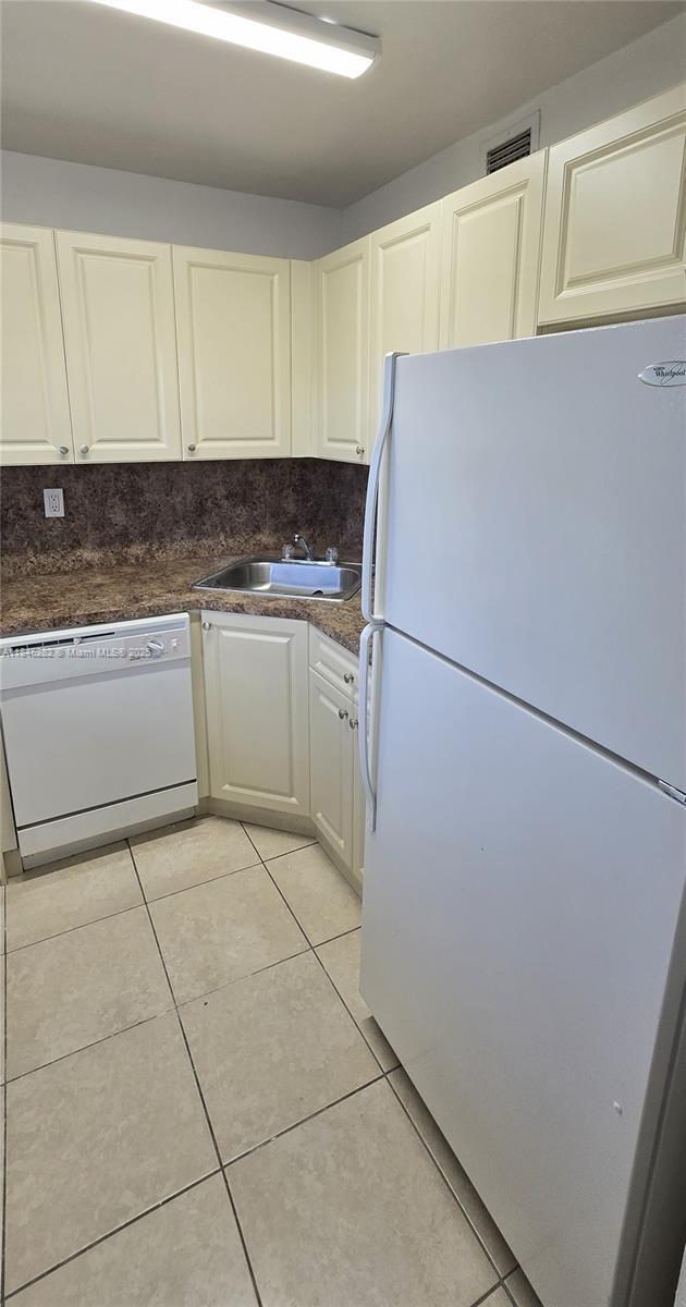 Foto del edificio - 10820 SW 200th Dr