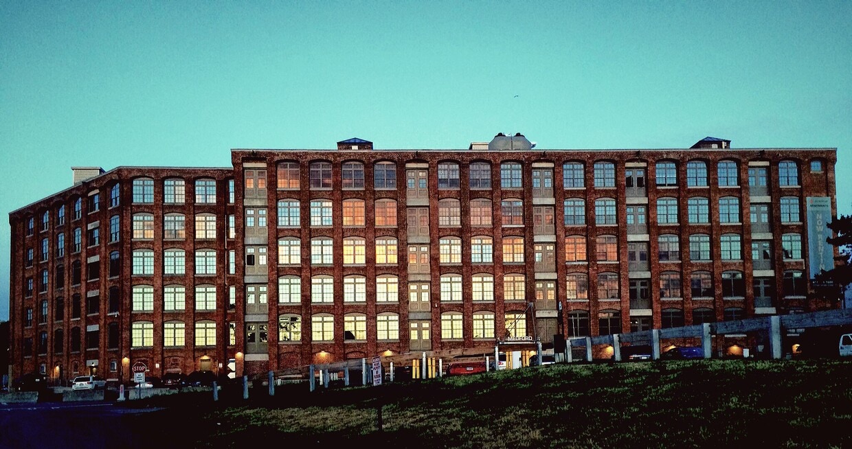 275 Medford Apartments in Charlestown, MA