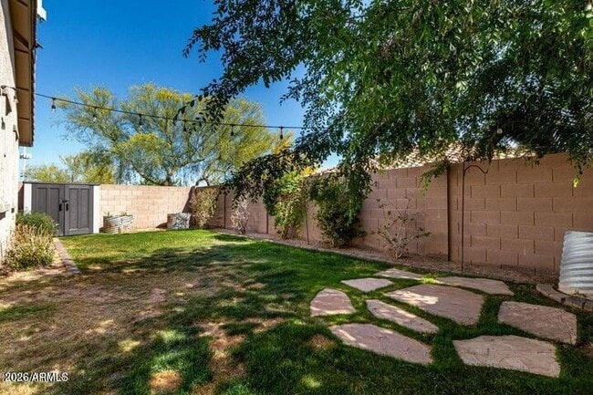 Building Photo - 2981 E Nighthawk Wy