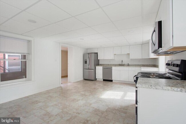 Foto del edificio - 110 Baltimore St