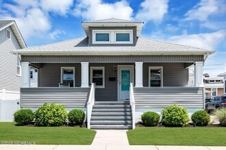 Building Photo - 1900 Surf Ave