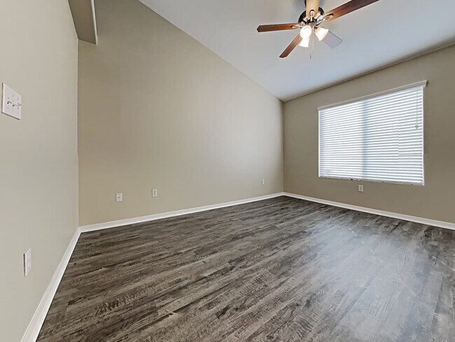 Building Photo - 8413 Legacy Valley Ave