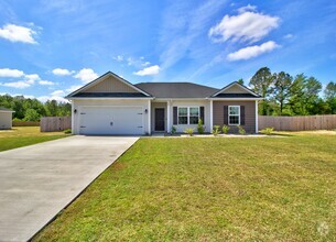 Building Photo - 50 Sunflower Cir NE