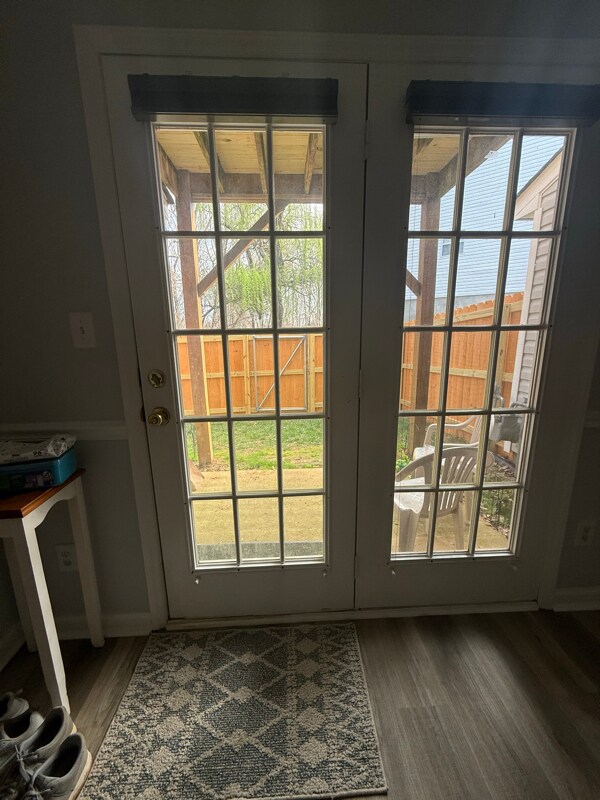 Foto del edificio - 3781 Winborne Ln