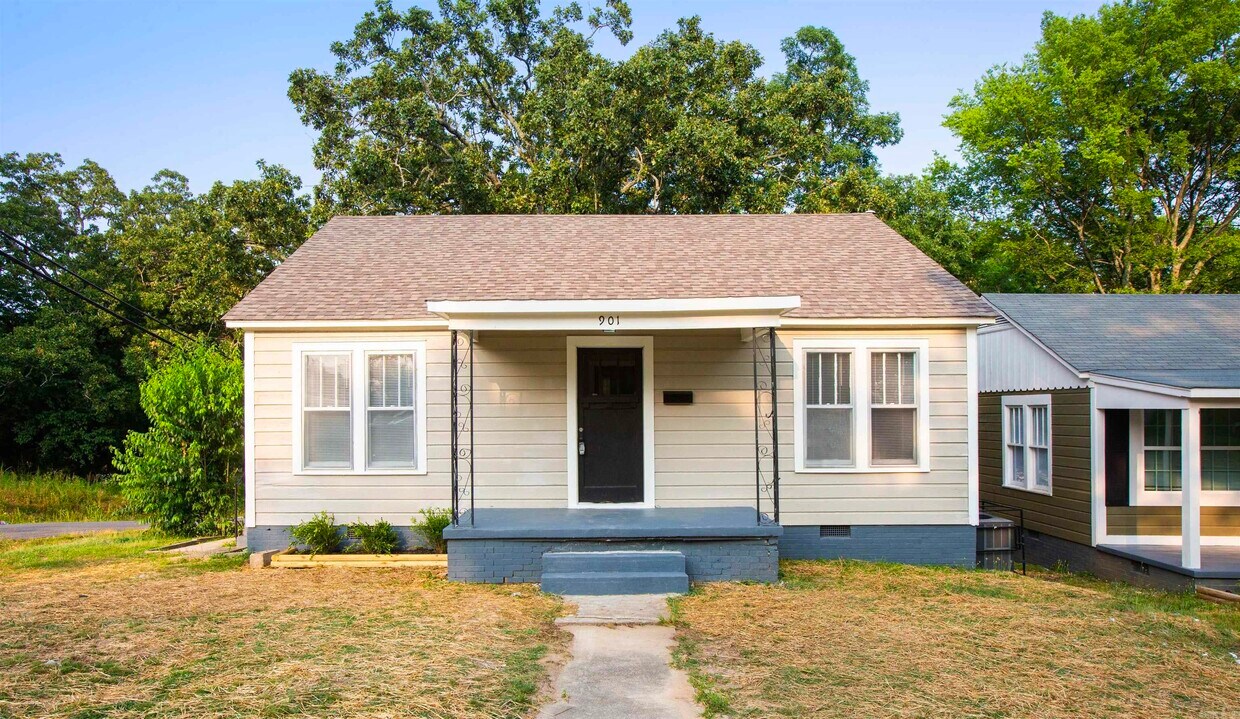 Primary Photo - 901 Jefferson St