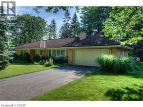 Building Photo - 203 MacDonald Pl