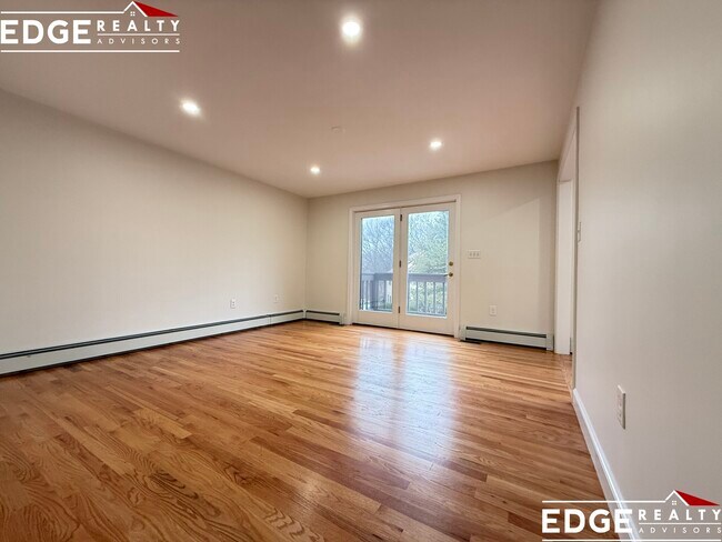 Foto del edificio - 29 Cottage St