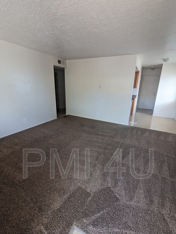 Foto del edificio - 12813 Dunes Rd SE