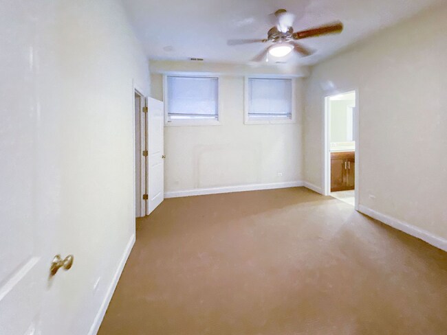Foto del edificio - 3247 N Seminary Ave