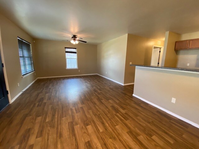 Building Photo - 620 SW 6th St