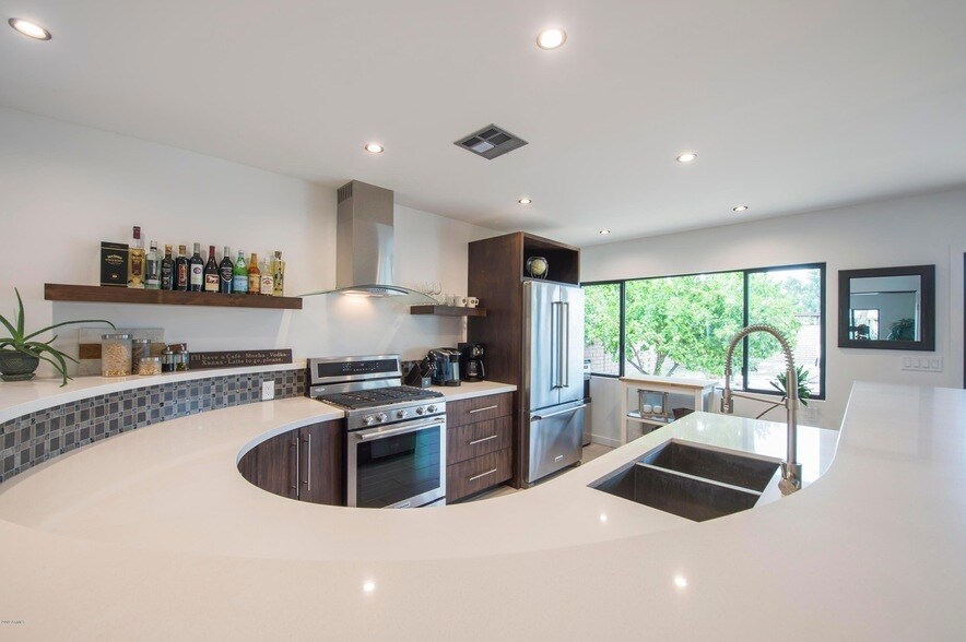 Photo - 3732 E Glenrosa Avenue Unit